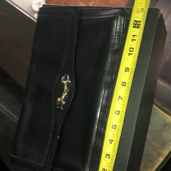 LARGE Rare Vintage Gimbels Black Leather Horsebit Clutch - Picture 13 of 14